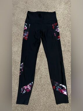 Linc Black Leggings with Floral Accent